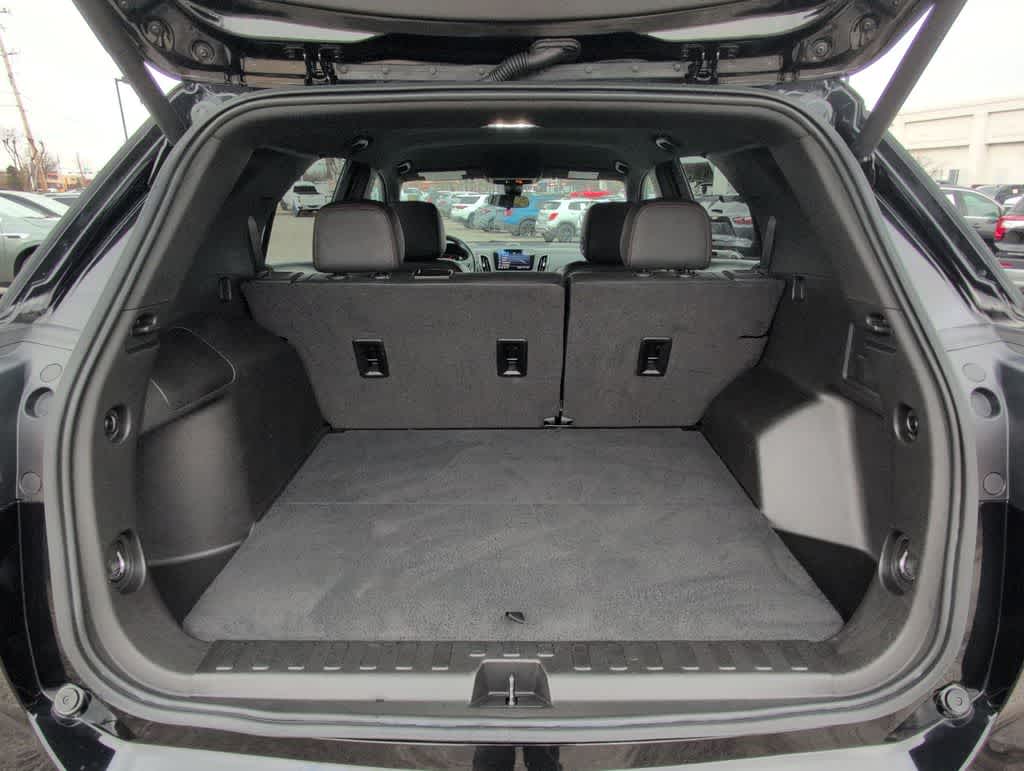 Thumbnail: 2022 Chevrolet Equinox - 35