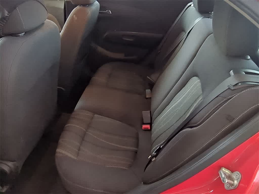 Thumbnail: 2017 Chevrolet Sonic - 19