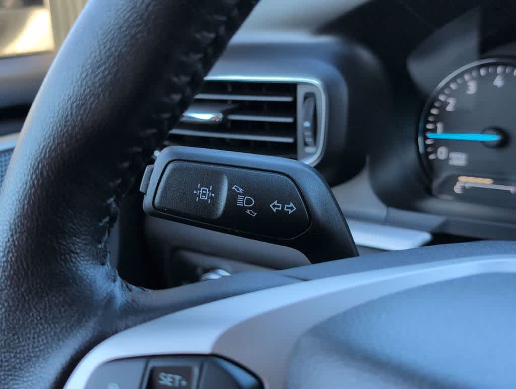 Thumbnail: 2022 Ford Explorer - 27