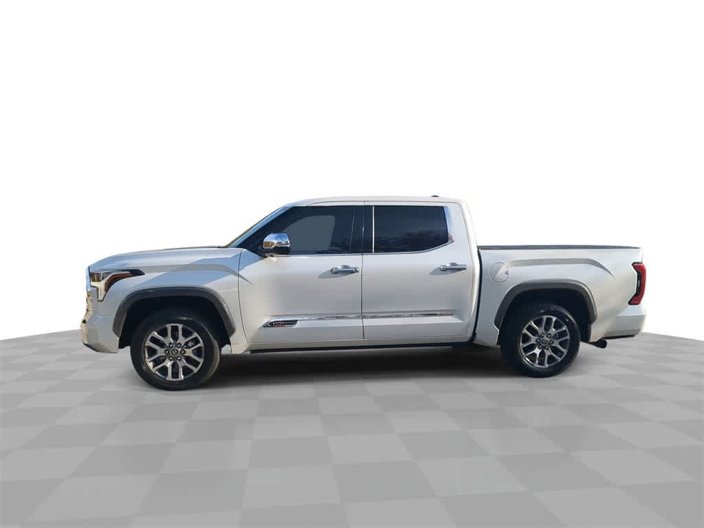 Thumbnail: 2022 Toyota Tundra - 5