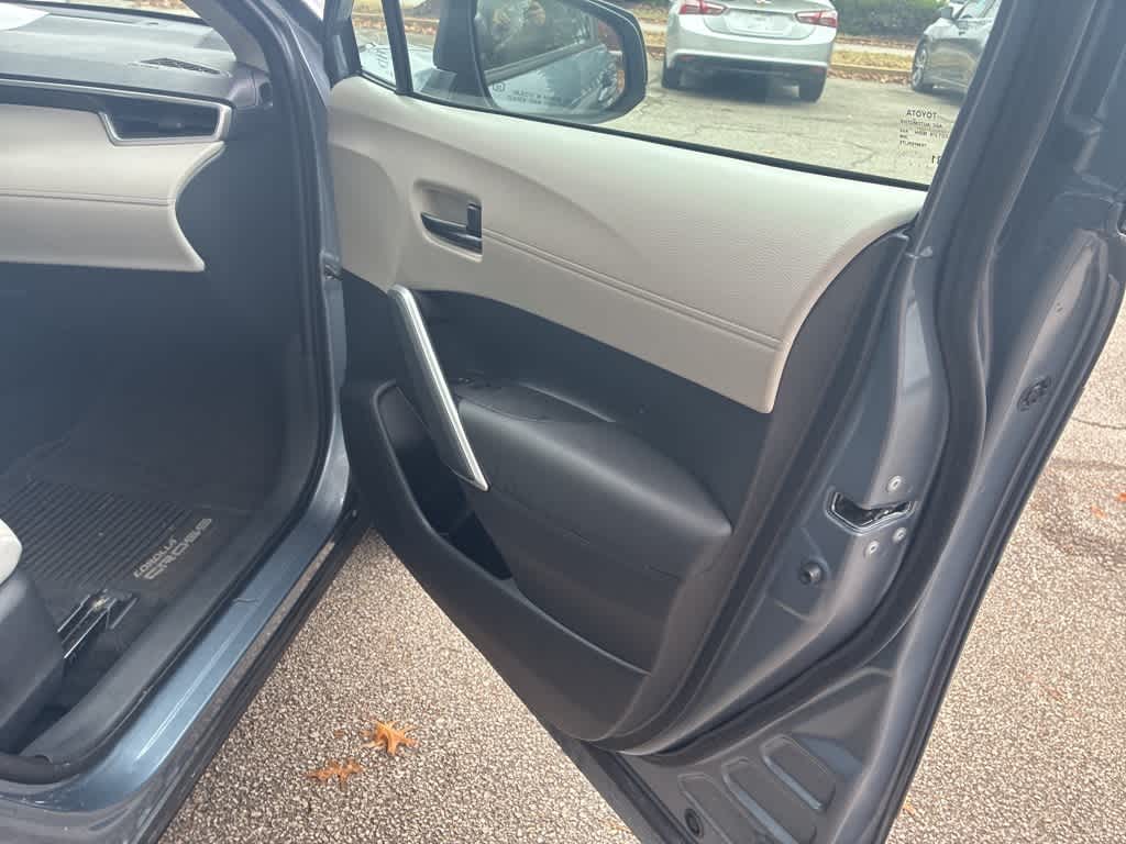 Thumbnail: 2022 Toyota Corolla Cross - 6