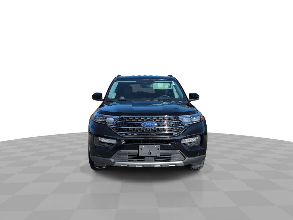 Thumbnail: 2022 Ford Explorer - 3