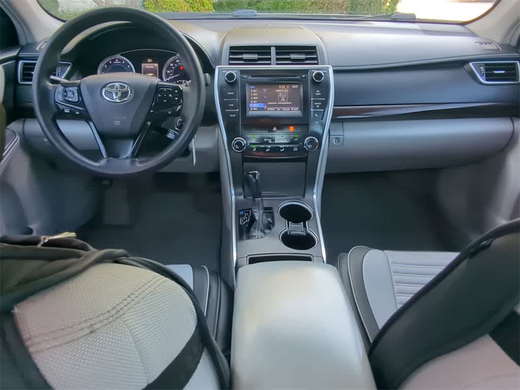 2017 Toyota Camry LE 16