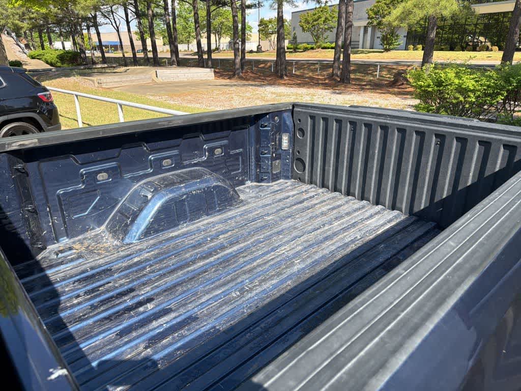 Thumbnail: 2022 Chevrolet Silverado 1500 - 13