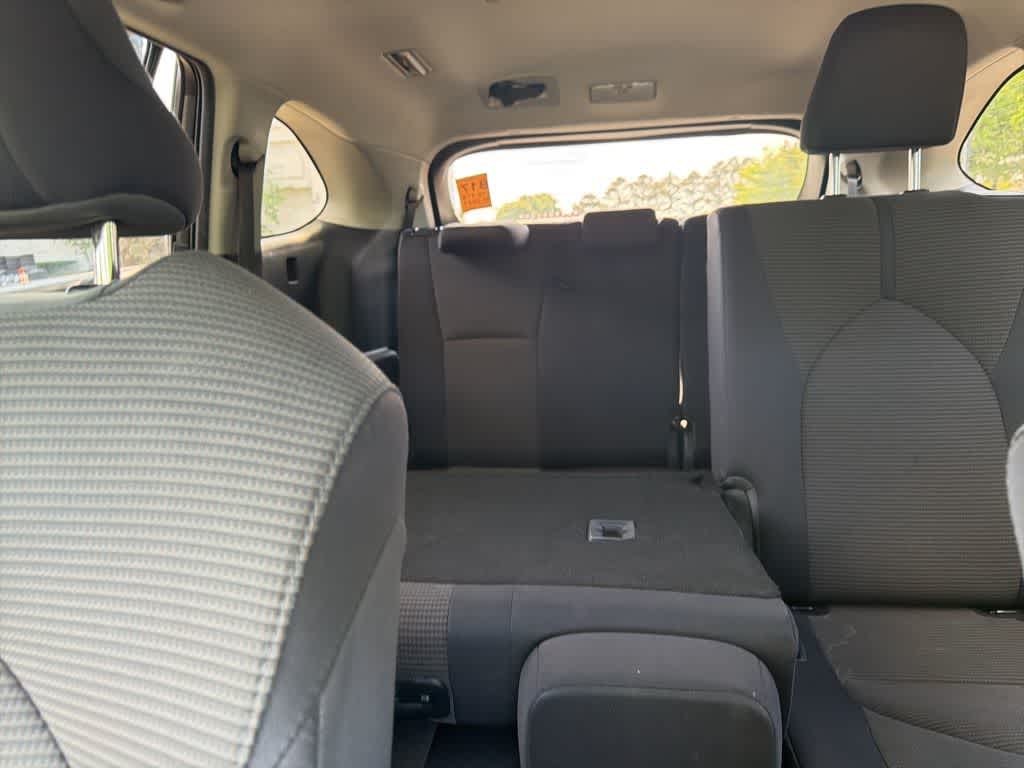 Thumbnail: 2021 Toyota Highlander - 18