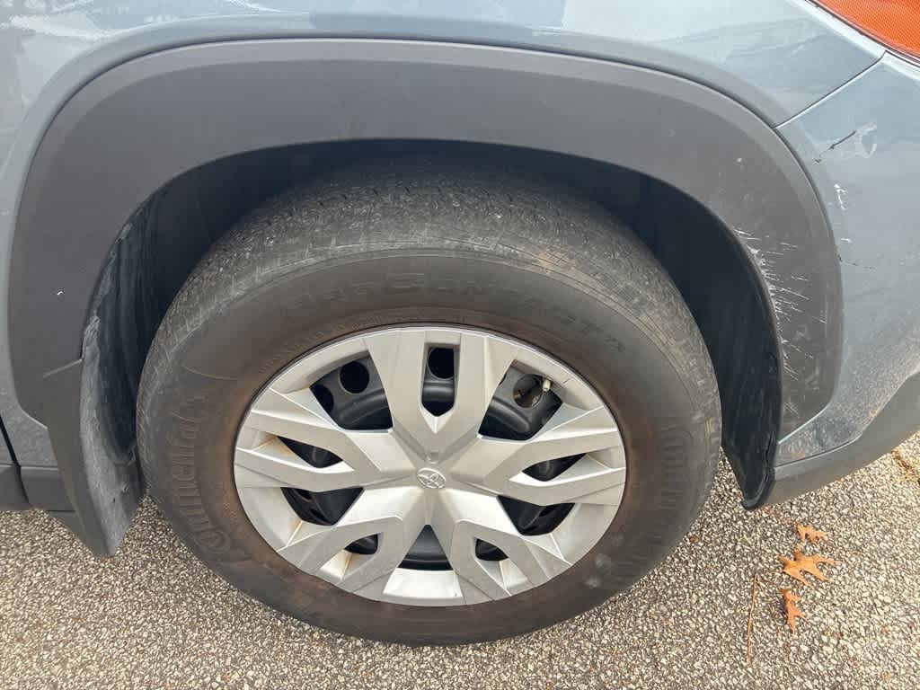 Thumbnail: 2022 Toyota Corolla Cross - 4