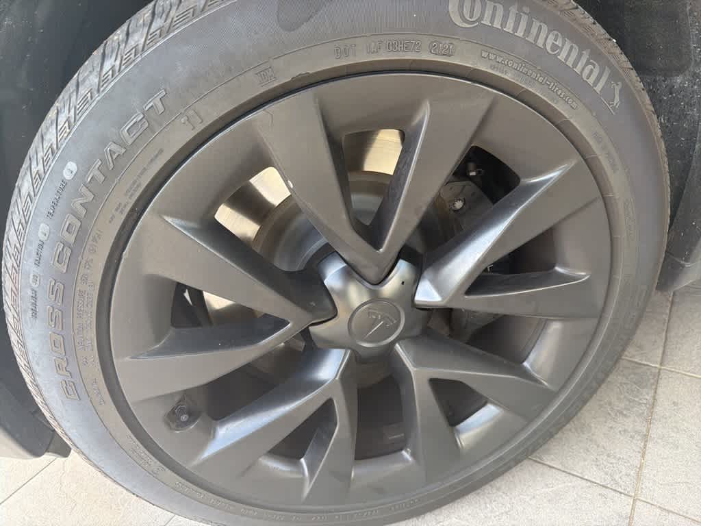 Thumbnail: 2022 Tesla Model X - 2