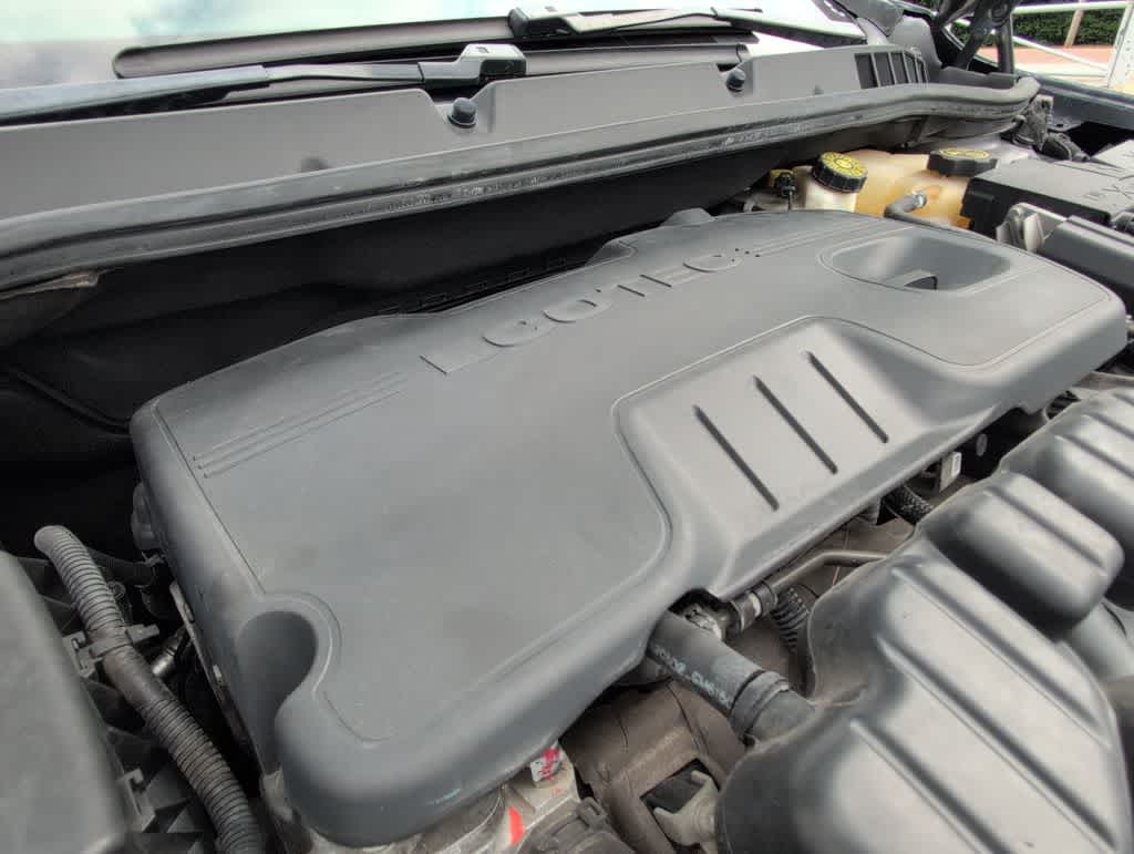 Thumbnail: 2013 Buick Verano - 15