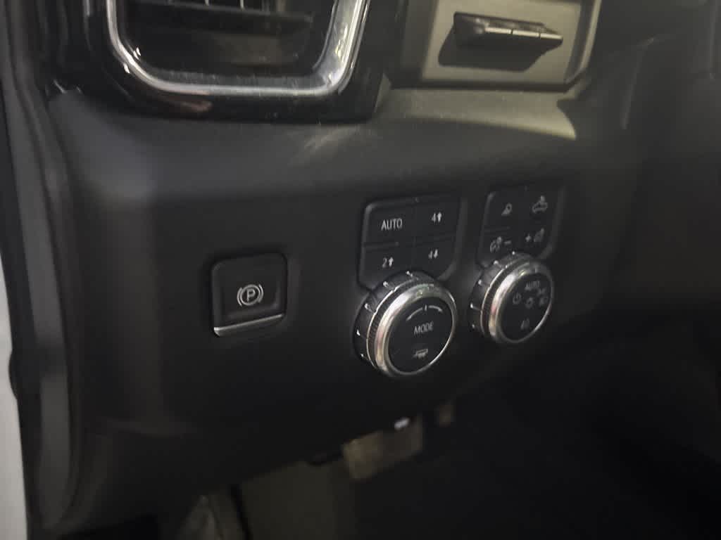 Thumbnail: 2022 GMC Sierra 1500 - 6