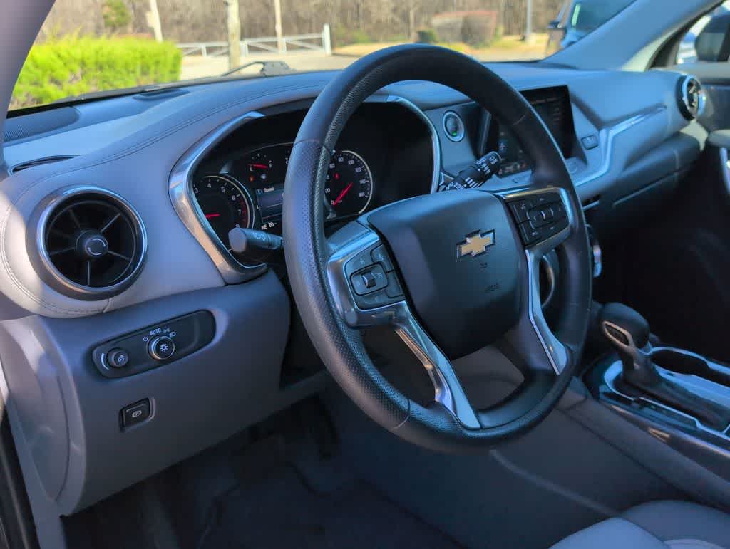 Thumbnail: 2022 Chevrolet Blazer - 10