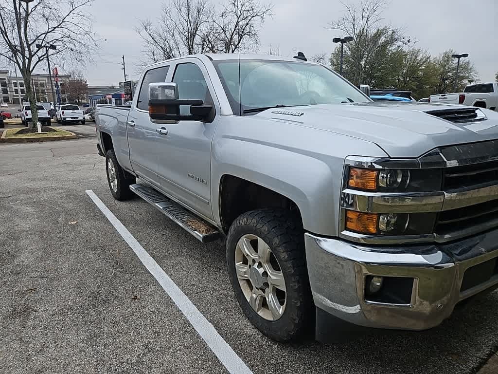 Thumbnail: 2019 Chevrolet Silverado 2500 - 2