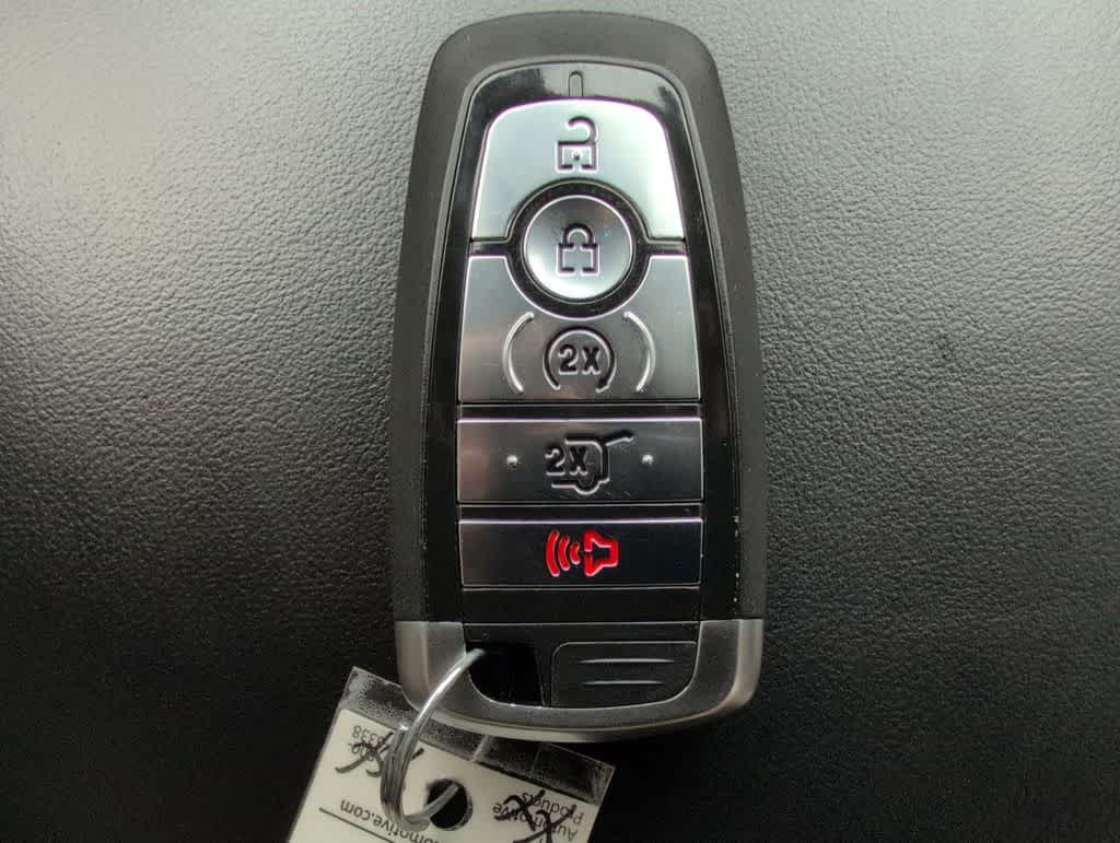 Thumbnail: 2020 Ford Explorer - 38