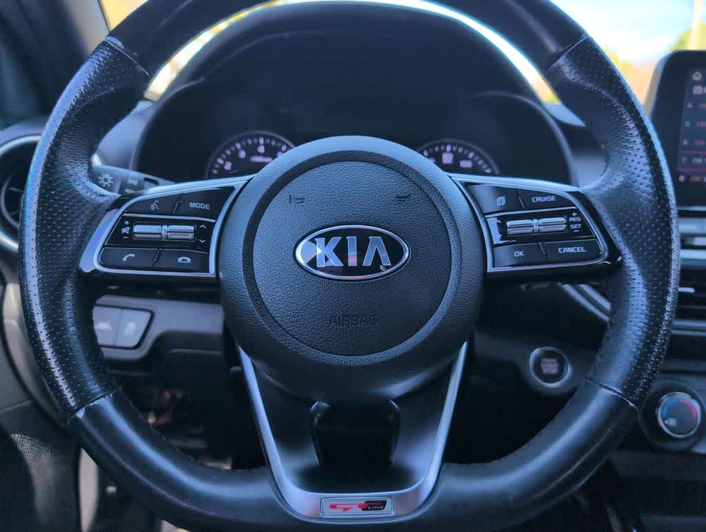 Thumbnail: 2020 Kia Forte - 22
