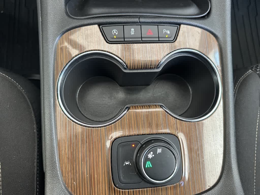 Thumbnail: 2023 GMC Acadia - 19