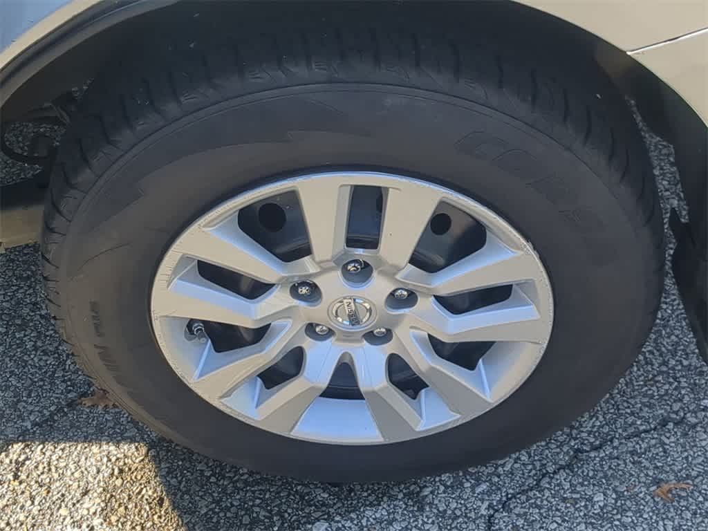 Thumbnail: 2013 Nissan Rogue - 14