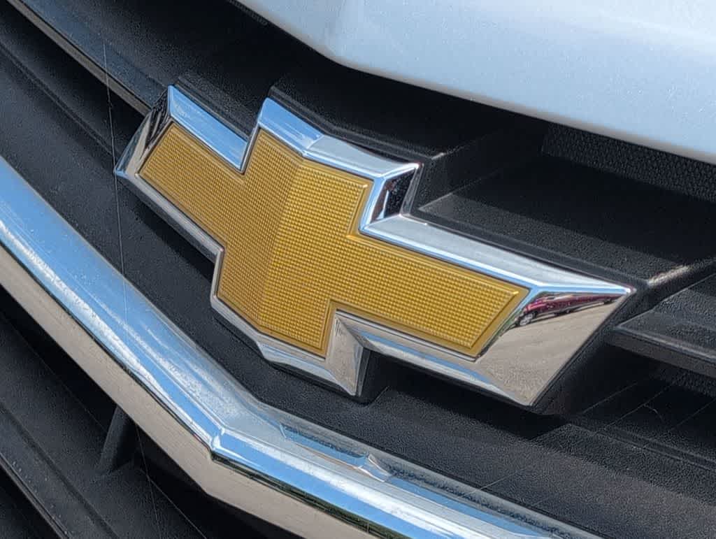 Thumbnail: 2020 Chevrolet Equinox - 12