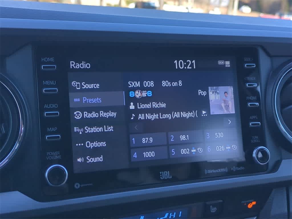 Thumbnail: 2022 Toyota Tacoma - 32