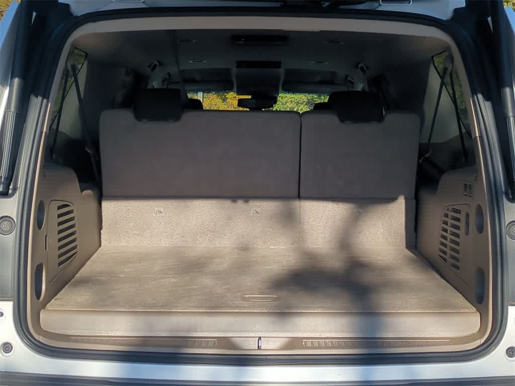 Thumbnail: 2018 Chevrolet Suburban - 35