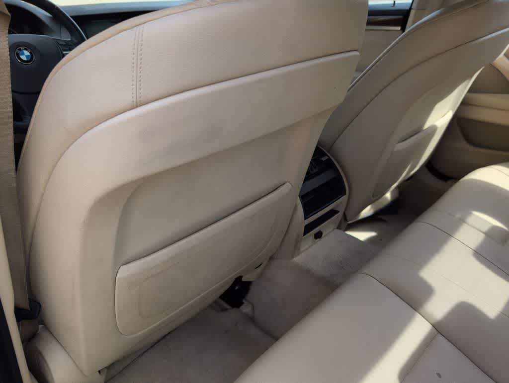 Thumbnail: 2011 BMW 5 Series - 19