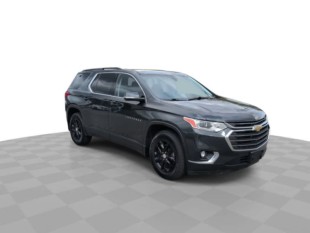 Thumbnail: 2019 Chevrolet Traverse - 2