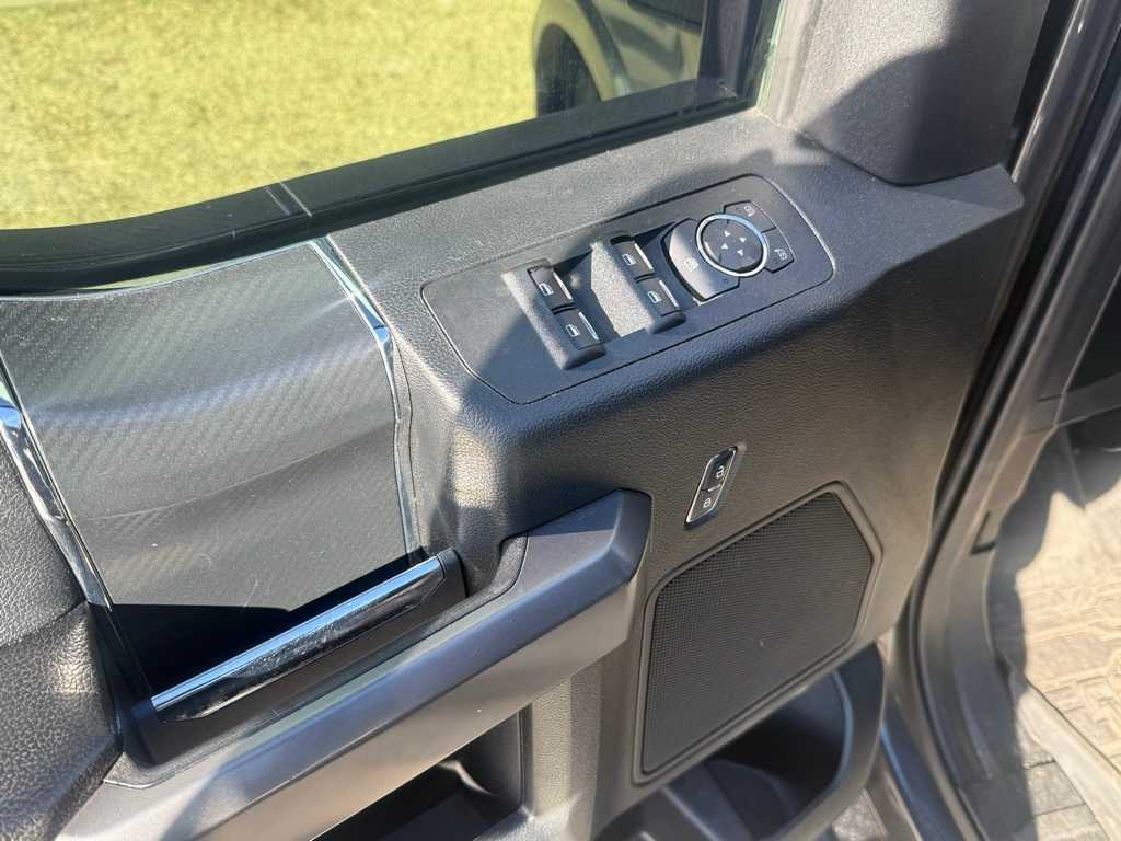 Thumbnail: 2019 Ford F-150 - 4