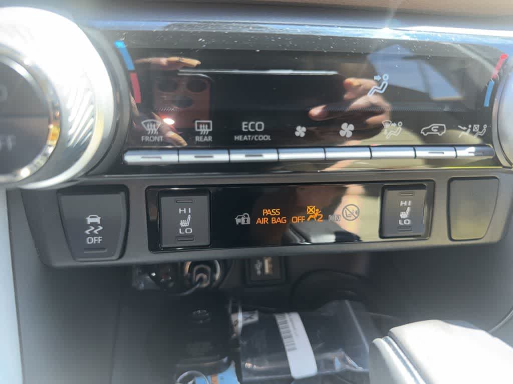 Thumbnail: 2024 Toyota RAV4 - 14