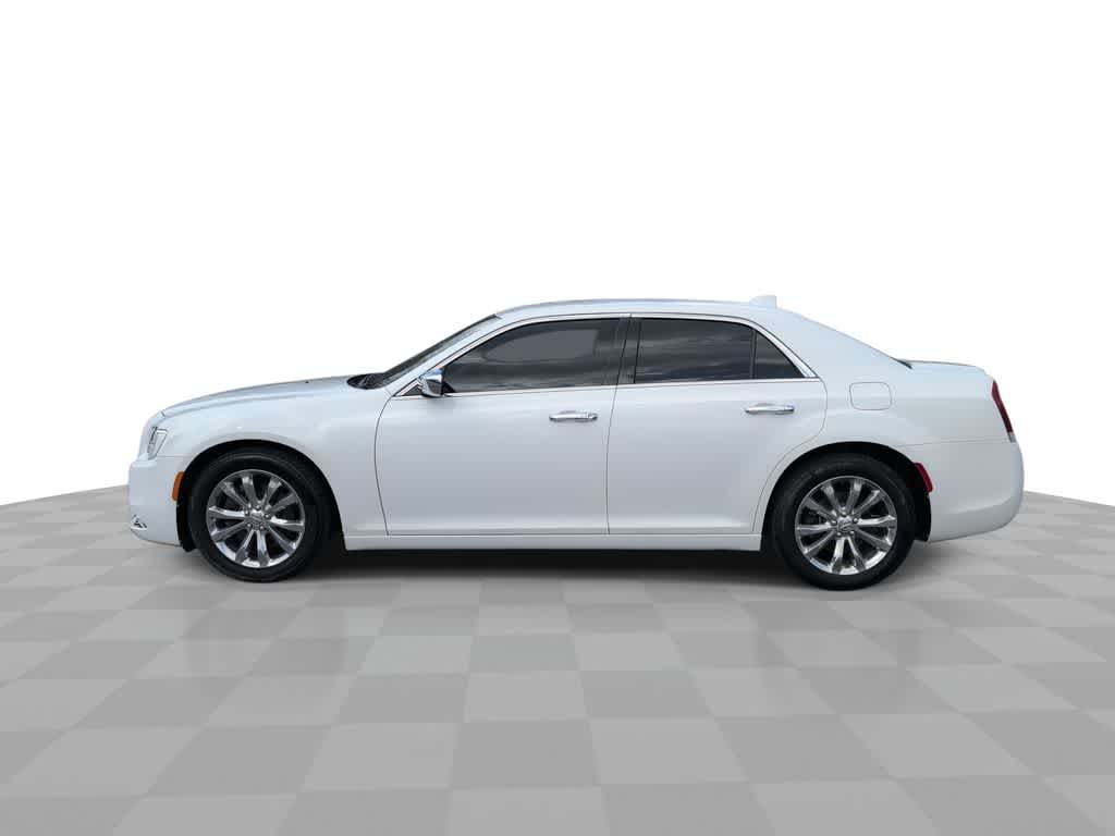 Thumbnail: 2019 Chrysler 300 - 5