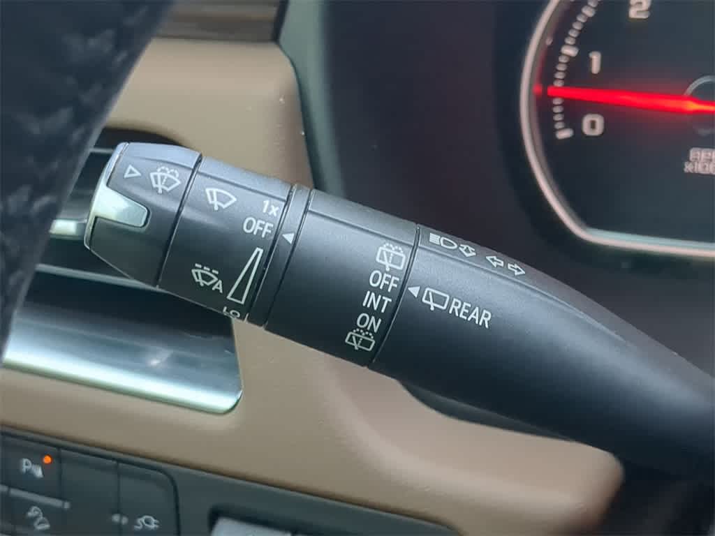 Thumbnail: 2021 Chevrolet Tahoe - 24