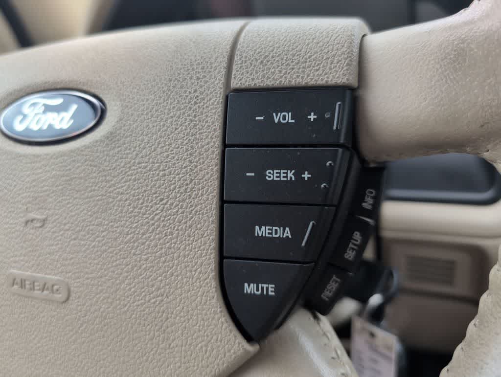 Thumbnail: 2007 Ford Freestyle - 25