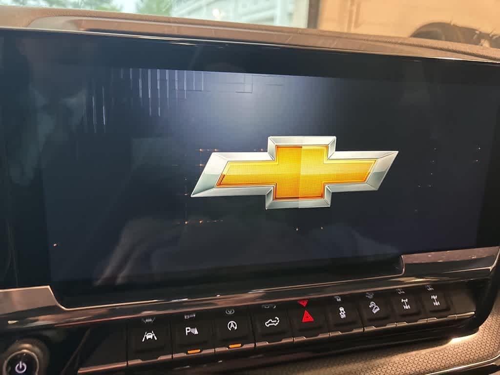 2022 Chevrolet Silverado 1500 ZR2 9