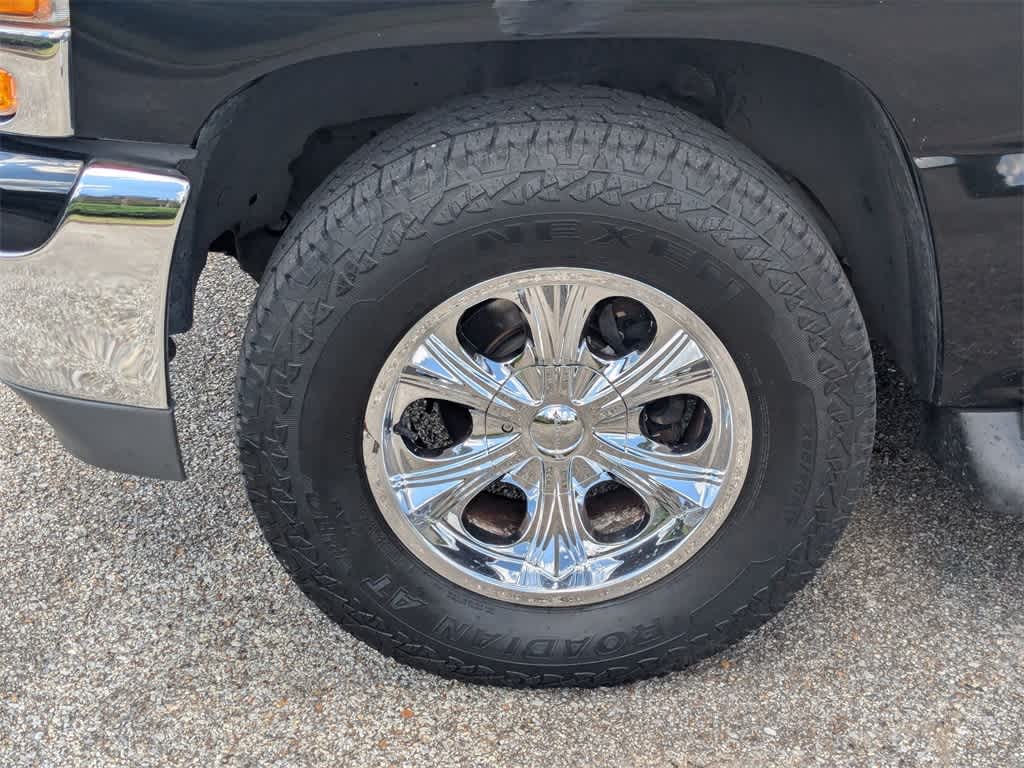 Thumbnail: 2004 GMC Yukon - 13