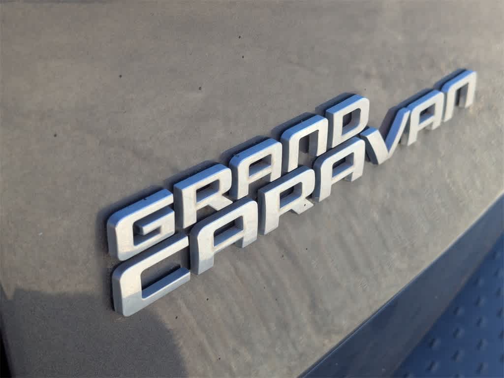 Thumbnail: 2016 Dodge Grand Caravan - 13