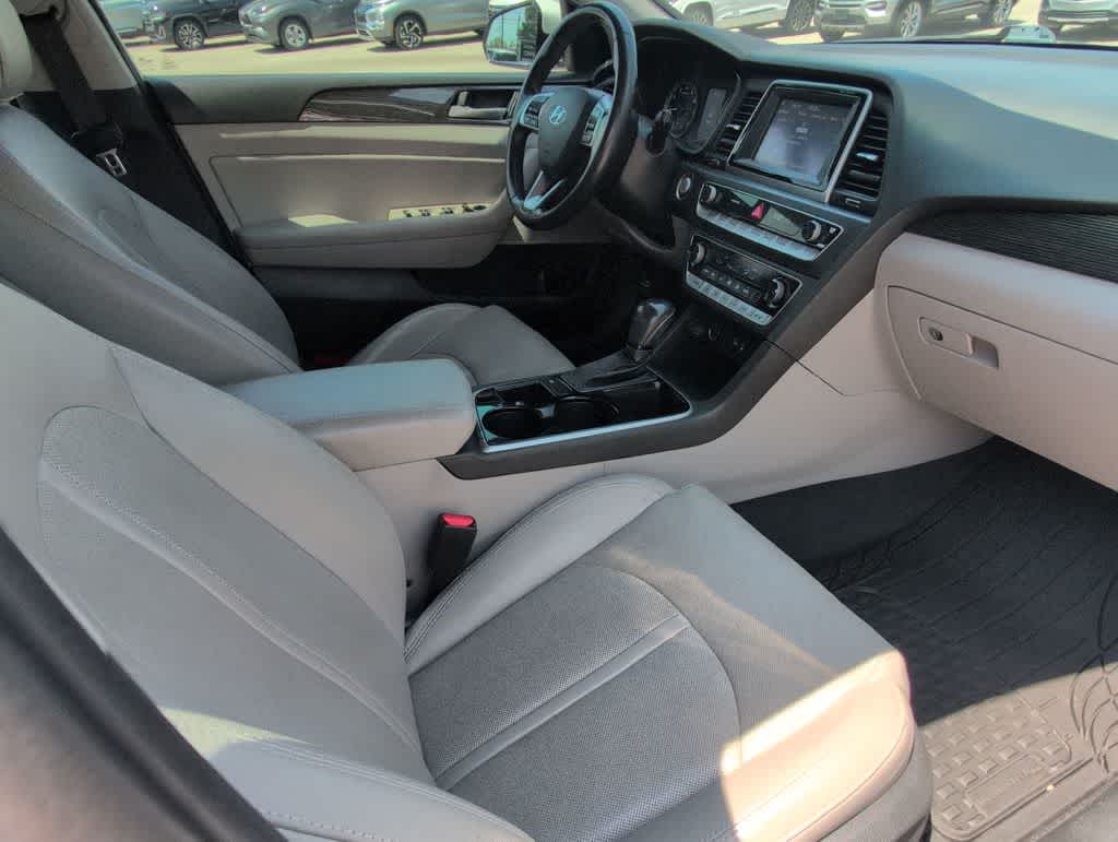 Thumbnail: 2018 Hyundai Sonata - 22