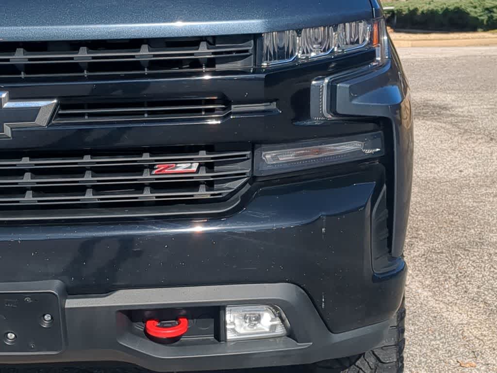 Thumbnail: 2020 Chevrolet Silverado 1500 - 11