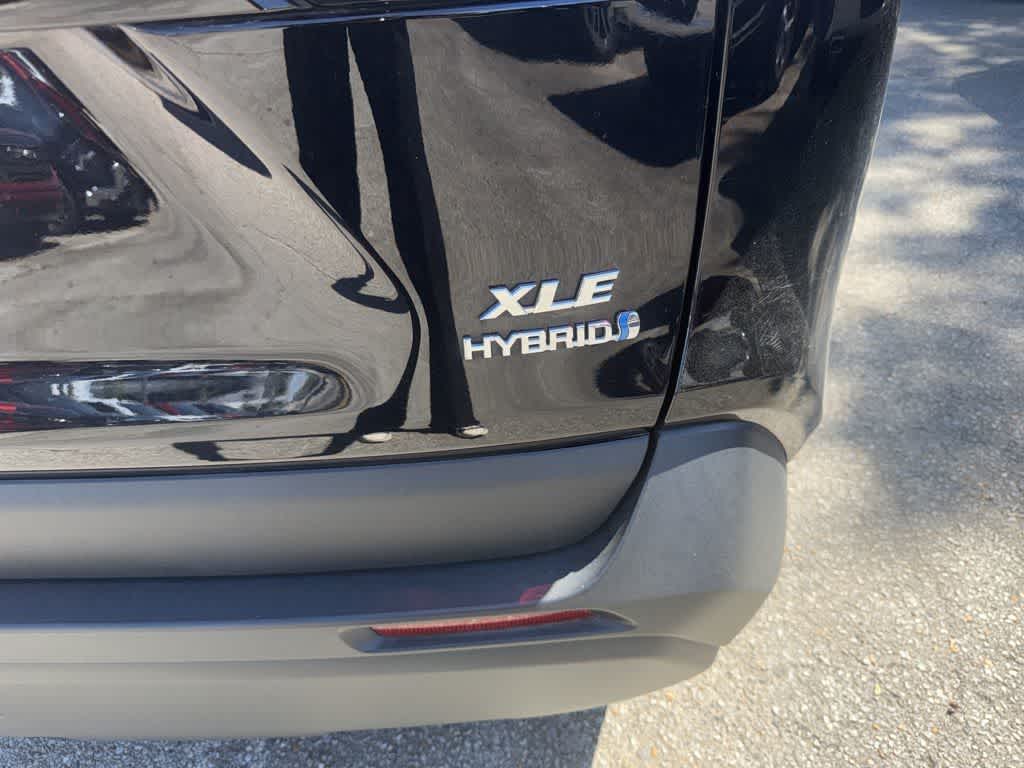 Thumbnail: 2024 Toyota RAV4 - 16