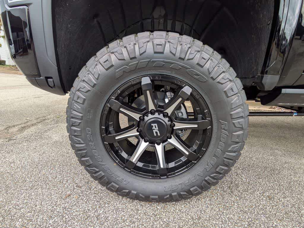 Thumbnail: 2026 GMC Sierra 2500 - 9