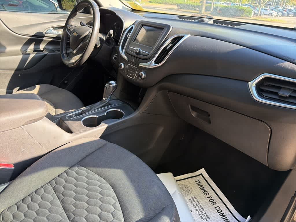 Thumbnail: 2019 Chevrolet Equinox - 18
