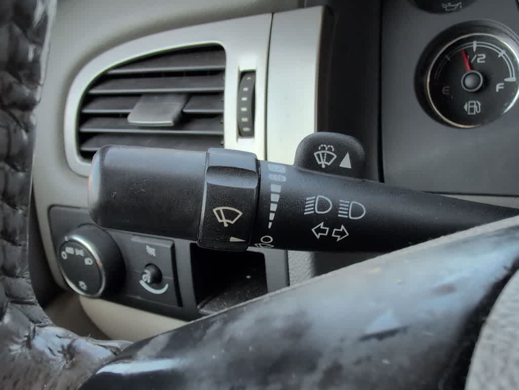 Thumbnail: 2007 Chevrolet Avalanche 1500 - 25