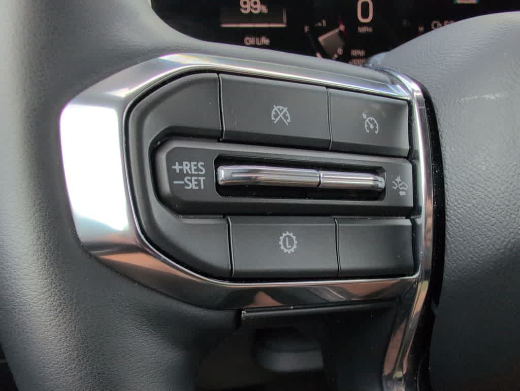 Thumbnail: 2025 GMC Acadia - 23
