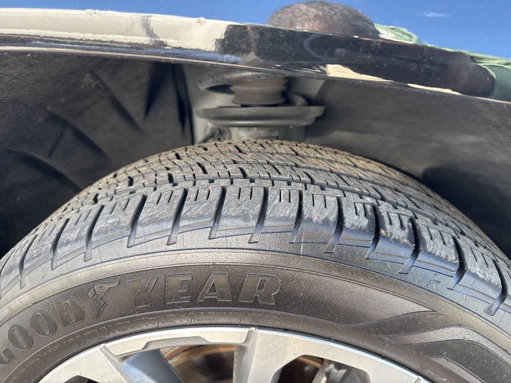 Thumbnail: 2021 GMC Acadia - 10