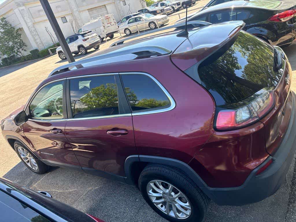 Thumbnail: 2019 Jeep Cherokee - 7