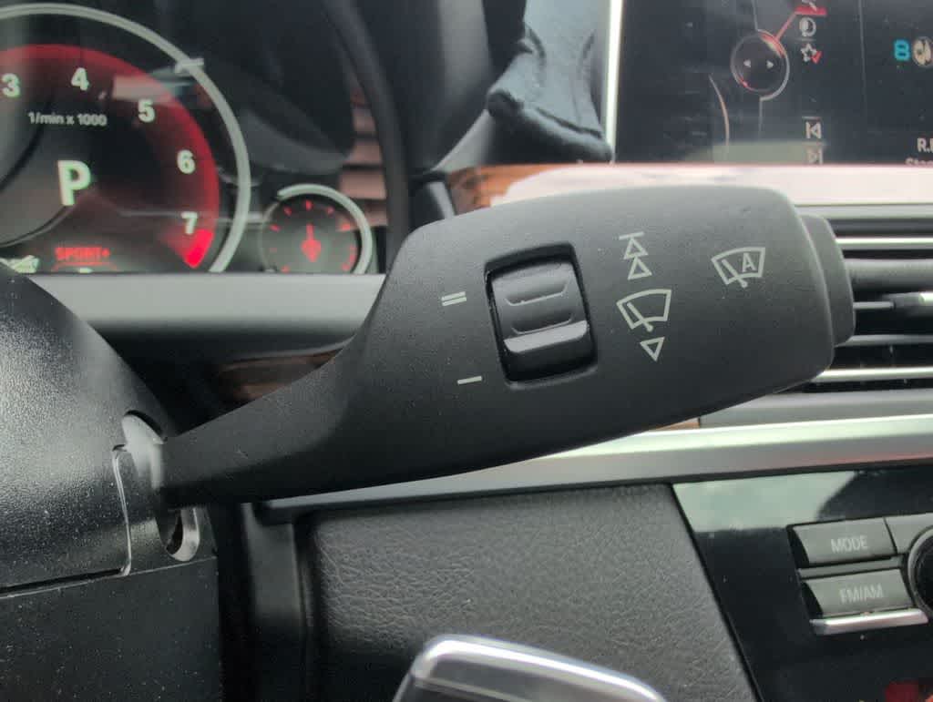 Thumbnail: 2016 BMW 6 Series - 27