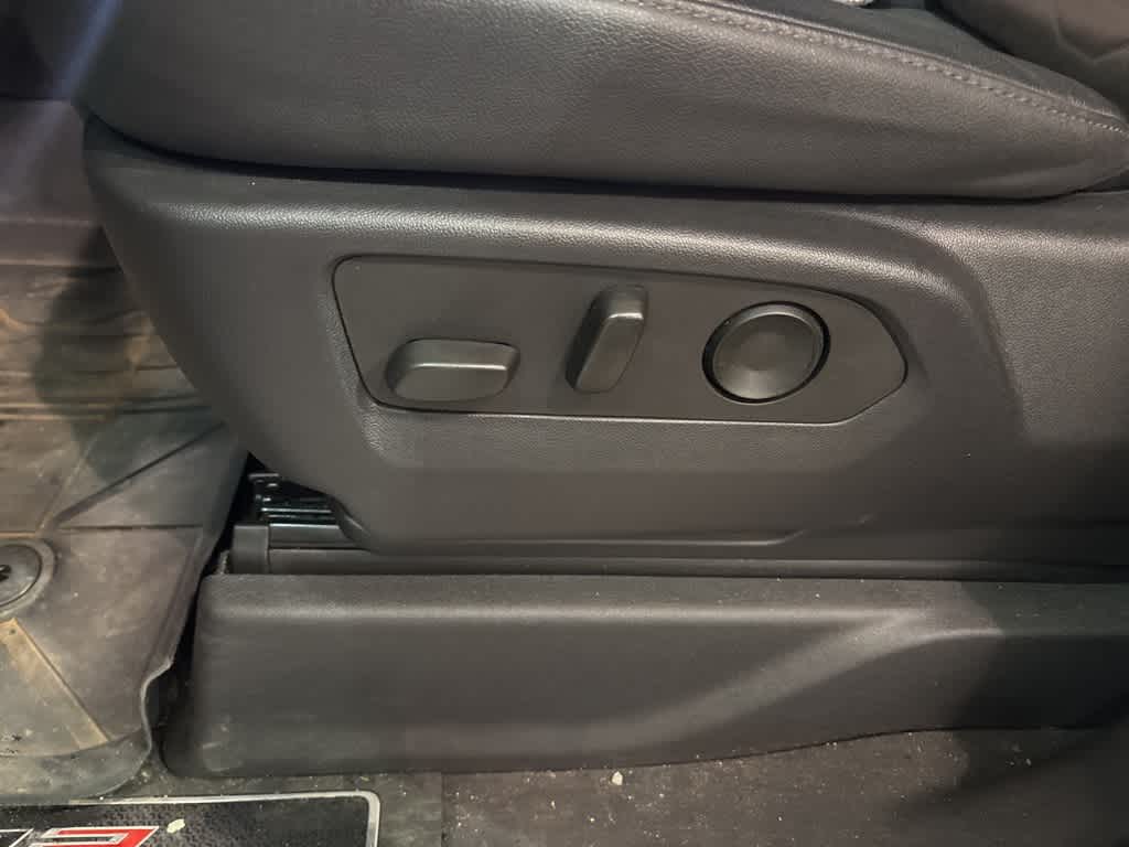 2022 Chevrolet Silverado 1500 ZR2 21