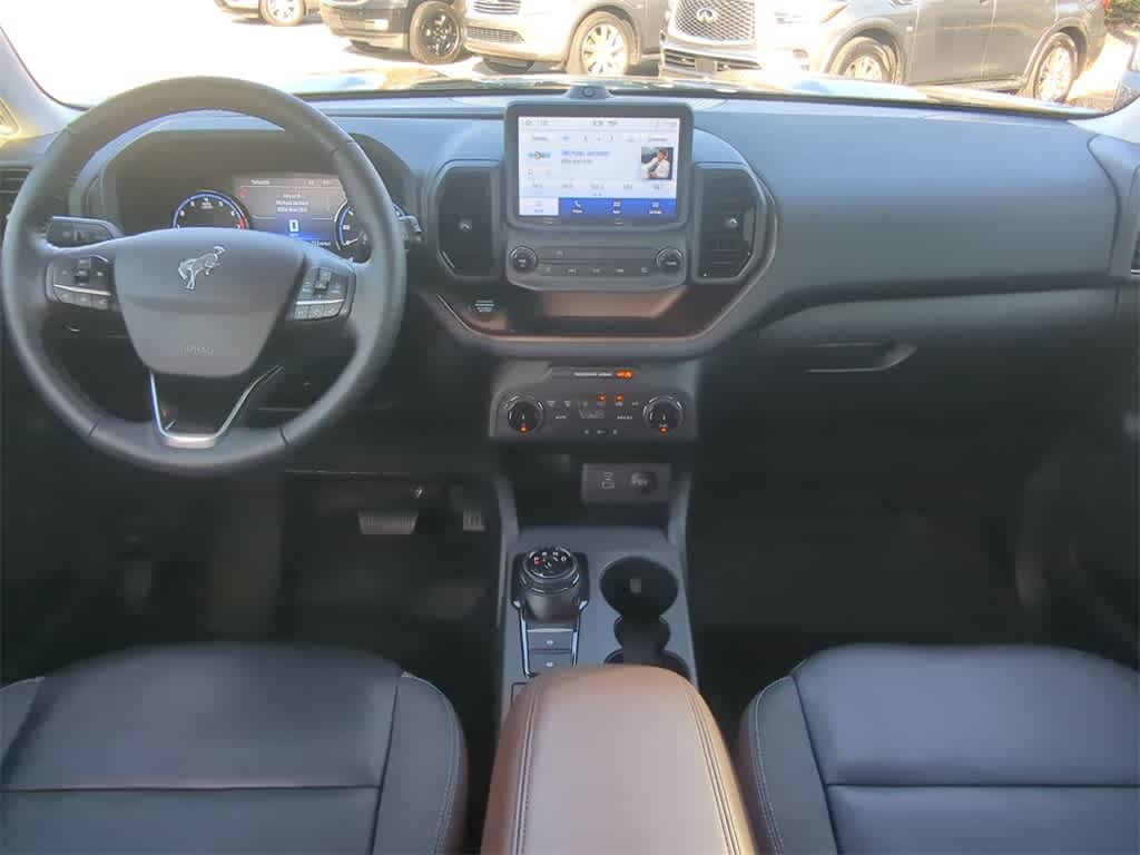 Thumbnail: 2022 Ford Bronco Sport - 16