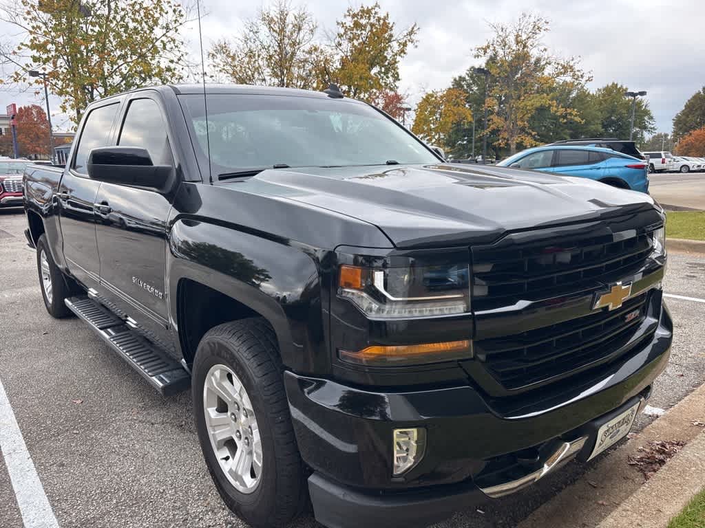 Thumbnail: 2017 Chevrolet Silverado 1500 - 27