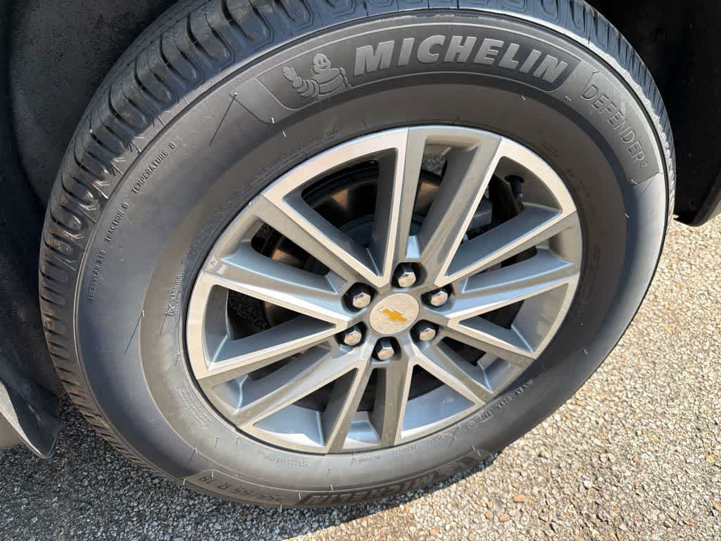 Thumbnail: 2023 Chevrolet Traverse - 18