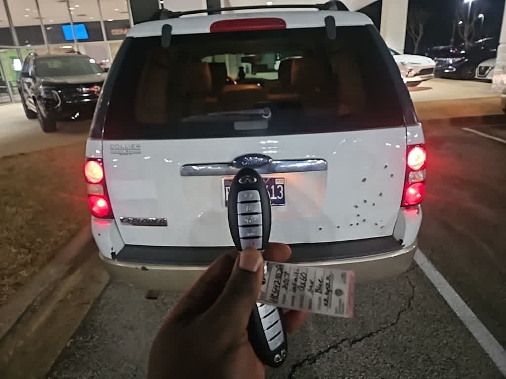 Thumbnail: 2006 Ford Explorer - 9