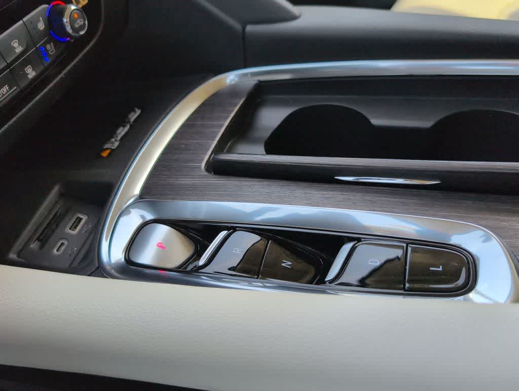 Thumbnail: 2022 Buick Enclave - 33