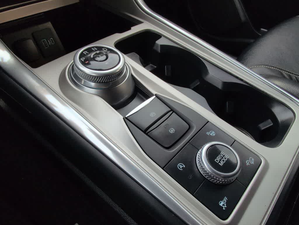 Thumbnail: 2020 Ford Explorer - 34