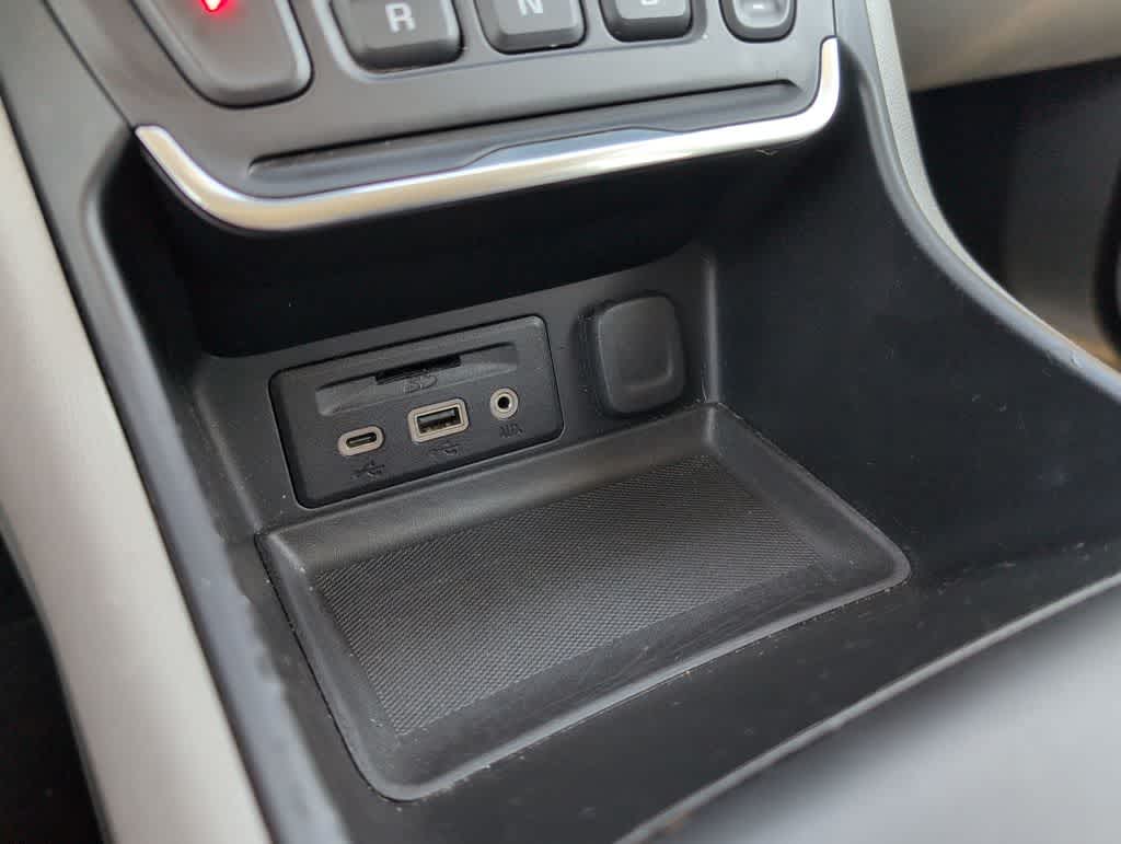 Thumbnail: 2020 GMC Terrain - 32